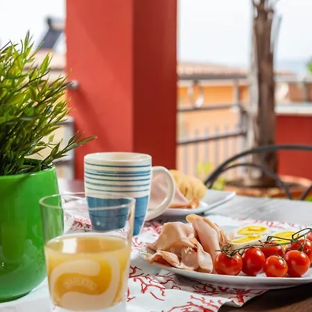 Apartament Coastal *